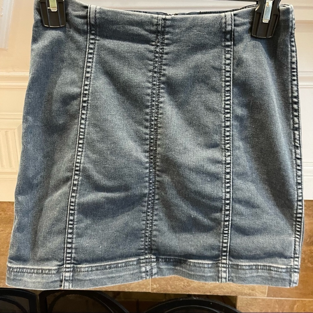 Free People Denim Mini Skirt Size 12 Blue